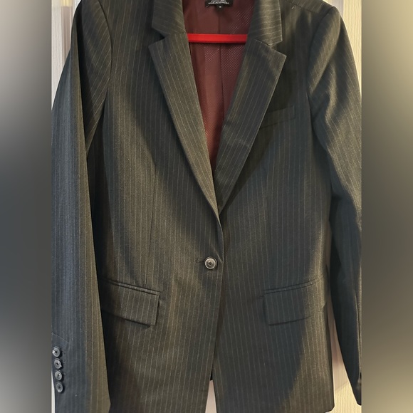 Grey pinstripe suit jacket blazer size 10 - Picture 2 of 7